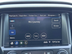 Used 2022  GMC Canyon 4WD Crew Cab 141" Elevation at CarloanExpress&period;Com near Hampton&comma; VA