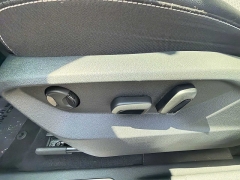 Used 2026  Volkswagen Atlas 2&period;0T SE w&sol;Technology 4MOTION at CarloanExpress&period;Com near Hampton&comma; VA