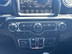 Used 2020  Jeep Wrangler Unlimited Sahara 4x4 at CarloanExpress&period;Com near Hampton&comma; VA