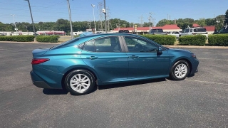 Used 2025  Toyota Camry &lpar;Natl&rpar; at CarloanExpress&period;Com near Hampton&comma; VA