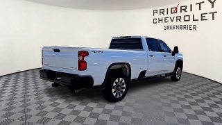 Used 2023  Chevrolet Silverado 2500HD 4WD Crew Cab 172" Custom at CarloanExpress&period;Com near Hampton&comma; VA