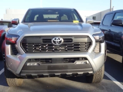 Used 2024  Toyota Tacoma 4WD Double Cab Bed &lpar;Natl&rpar; at CarloanExpress&period;Com near Hampton&comma; VA