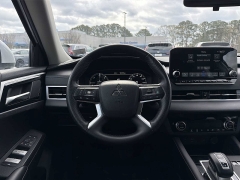 Used 2024  Mitsubishi Outlander PHEV SE S-AWC at CarloanExpress&period;Com near Hampton&comma; VA