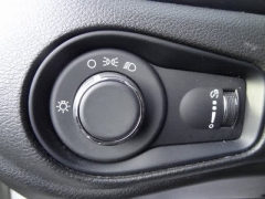 Used 2023  Jeep Renegade Latitude 4x4 at CarloanExpress&period;Com near Hampton&comma; VA