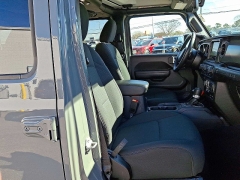 Used 2021  Jeep Wrangler Unlimited Willys 4x4 at CarloanExpress&period;Com near Hampton&comma; VA