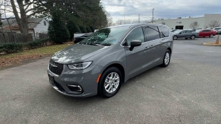 Used 2023  Chrysler Pacifica Touring L FWD at CarloanExpress&period;Com near Hampton&comma; VA
