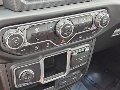 Used 2023  Jeep Wrangler Sport 4 Door 4x4 at CarloanExpress&period;Com near Hampton&comma; VA