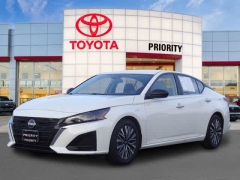 Used 2025  Nissan Altima SV FWD at CarloanExpress&period;Com near Hampton&comma; VA