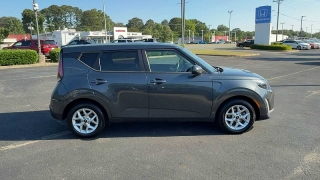 Used 2024  Kia Soul LX IVT at CarloanExpress&period;Com near Hampton&comma; VA