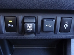 Used 2021  Toyota Tacoma 4WD Limited Double Cab 5ft Bed V6 AT at CarloanExpress&period;Com near Hampton&comma; VA