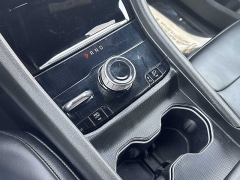 Used 2024  Jeep Grand Cherokee 4xe 4x4 at CarloanExpress&period;Com near Hampton&comma; VA