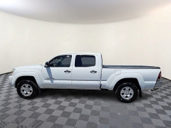 Used 2009  Toyota Tacoma 2WD D-Cab PreRunner Long Bed at CarloanExpress&period;Com near Hampton&comma; VA