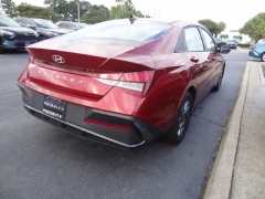 Used 2024  Hyundai Elantra SEL IVT at CarloanExpress&period;Com near Hampton&comma; VA
