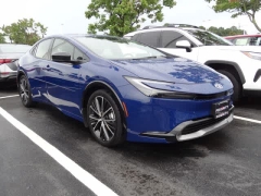 Used 2025  Toyota Prius &lpar;Natl&rpar; at CarloanExpress&period;Com near Hampton&comma; VA