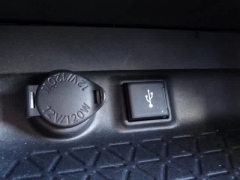 Used 2021  Toyota RAV4 XLE AWD (Natl) at CarloanExpress.Com near Hampton, VA