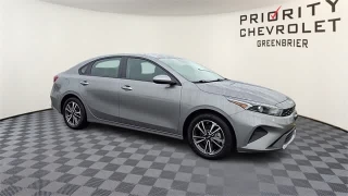 Used 2024  Kia Forte LXS IVT at CarloanExpress.Com near Hampton, VA