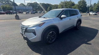 Used 2025  Nissan Rogue FWD SV at CarloanExpress&period;Com near Hampton&comma; VA