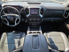 Used 2020  Chevrolet Silverado 1500 4WD Crew Cab 147" LT Trail Boss at CarloanExpress&period;Com near Hampton&comma; VA