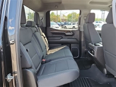 Used 2022  GMC Sierra 1500 4WD Crew Cab 147" Elevation w/3SB at CarloanExpress.Com near Hampton, VA