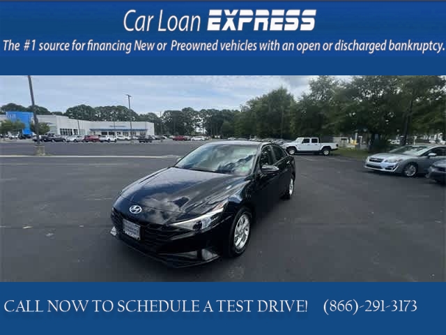 Used 2023  Hyundai Elantra SE IVT at CarloanExpress.Com near Hampton, VA