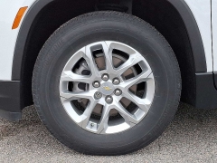 Used 2023  Chevrolet Traverse FWD 4dr LS w&sol;1LS at CarloanExpress&period;Com near Hampton&comma; VA