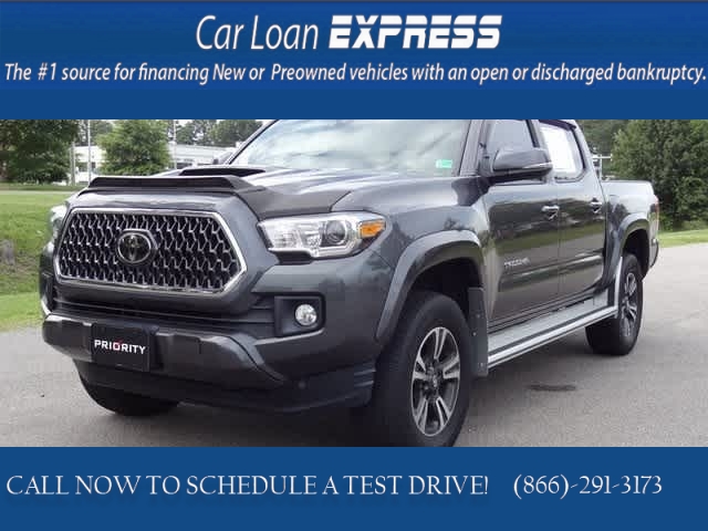 Used 2019  Toyota Tacoma 4WD Double Cab 5' Bed V6 (Natl) at CarloanExpress.Com near Hampton, VA