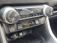 Used 2019  Toyota RAV4 4d SUV AWD XLE Premium at CarloanExpress&period;Com near Hampton&comma; VA