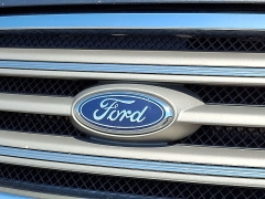 Used 2018  Ford Taurus 4d Sedan FWD SE at CarloanExpress&period;Com near Hampton&comma; VA
