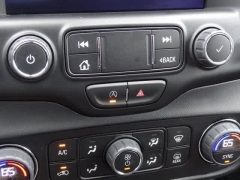 Used 2023  GMC Terrain FWD 4dr SLT at CarloanExpress.Com near Hampton, VA