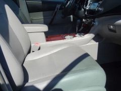 Used 2013  Toyota Highlander 4d SUV AWD Limited at CarloanExpress&period;Com near Hampton&comma; VA
