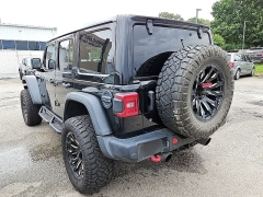 Used 2019  Jeep Wrangler Unlimited 4d SUV 4WD Rubicon at CarloanExpress&period;Com near Hampton&comma; VA