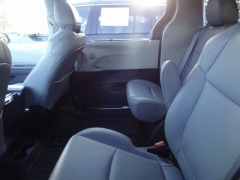 Used 2022  Toyota Sienna XLE AWD 7-Passenger at CarloanExpress.Com near Hampton, VA