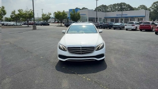 Used 2018  Mercedes-Benz E-Class 4d Sedan E300 at CarloanExpress&period;Com near Hampton&comma; VA