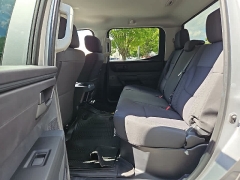 Used 2023  Toyota Tundra 4WD SR CrewMax 5&period;5ft Bed at CarloanExpress&period;Com near Hampton&comma; VA