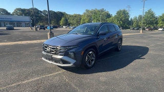 Used 2025  Hyundai Tucson SEL FWD at CarloanExpress&period;Com near Hampton&comma; VA