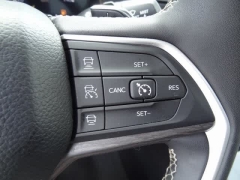 Used 2023  Jeep Grand Cherokee Limited 4x4 at CarloanExpress.Com near Hampton, VA