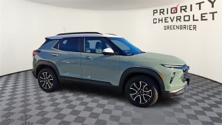 Used 2025  Chevrolet Trailblazer FWD 4dr ACTIV at CarloanExpress.Com near Hampton, VA