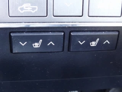 Used 2018  Toyota Tundra 4WD CrewMax 5.5' Bed 5.7L (Natl) at CarloanExpress.Com near Hampton, VA