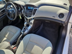 Used 2016  Chevrolet Cruze Limited 4d Sedan LT w&sol;1LT Auto at CarloanExpress&period;Com near Hampton&comma; VA