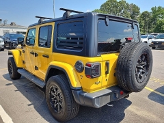 Used 2018  Jeep Wrangler Unlimited Sahara 4x4 at CarloanExpress&period;Com near Hampton&comma; VA