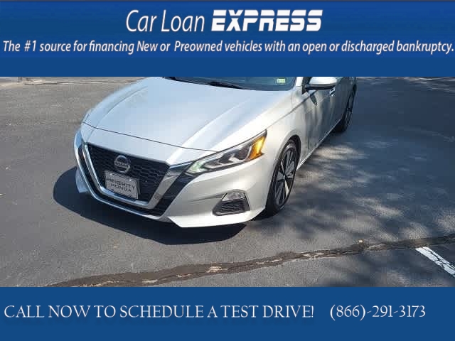 Used 2021  Nissan Altima 2.5 SV Sedan at CarloanExpress.Com near Hampton, VA