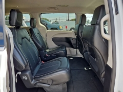 Used 2024  Chrysler Pacifica Touring L FWD at CarloanExpress&period;Com near Hampton&comma; VA