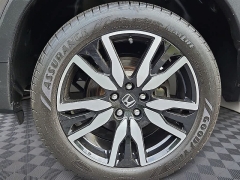 Used 2021  Honda Pilot Touring 7-Passenger AWD at CarloanExpress&period;Com near Hampton&comma; VA
