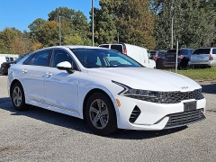 Used 2022  Kia K5 LXS Auto FWD at CarloanExpress&period;Com near Hampton&comma; VA