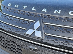 Used 2023  Mitsubishi Outlander SEL S-AWC at CarloanExpress&period;Com near Hampton&comma; VA
