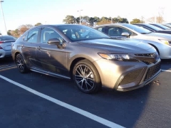 Used 2023  Toyota Camry SE Auto at CarloanExpress&period;Com near Hampton&comma; VA
