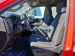 Used 2021  Chevrolet Silverado 1500 4WD Crew Cab 147" RST at CarloanExpress.Com near Hampton, VA