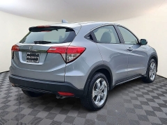 Used 2020  Honda HR-V 4d SUV FWD LX at CarloanExpress&period;Com near Hampton&comma; VA