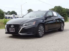 Used 2025  Nissan Altima SV FWD at CarloanExpress&period;Com near Hampton&comma; VA