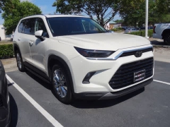 Used 2024  Toyota Grand Highlander AWD &lpar;Natl&rpar; at CarloanExpress&period;Com near Hampton&comma; VA